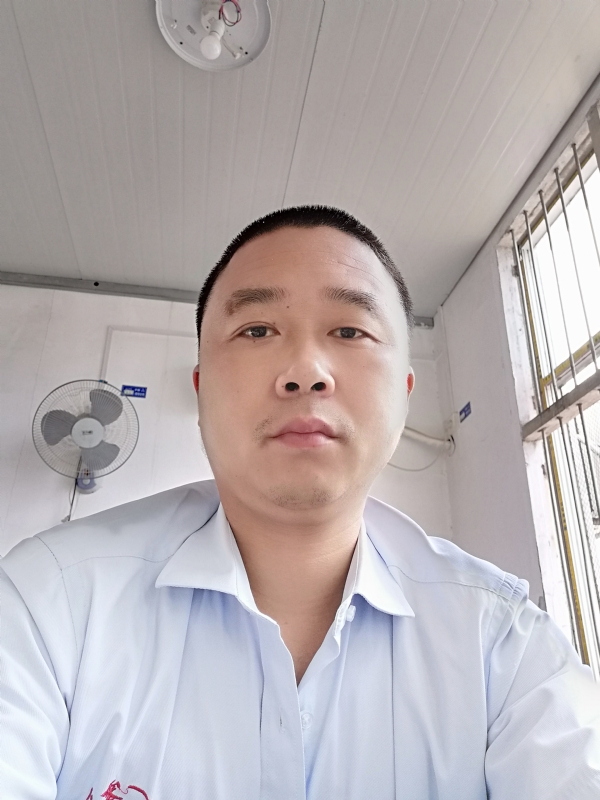 平安的第一张照片--唐山相亲服务中心