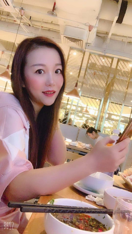 蔷薇的第一张照片--唐山相亲服务中心