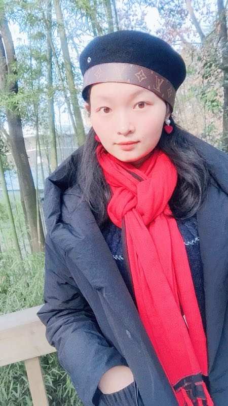 风中百合的第一张照片--唐山相亲服务中心