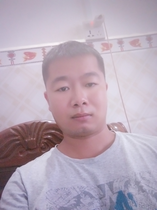 心雨的第一张照片--唐山相亲服务中心