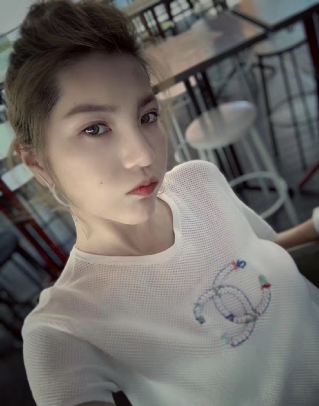 冷冷清秋的第一张照片--唐山相亲服务中心