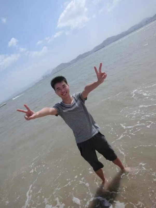 鱼头zzz的第二张照片--唐山相亲服务中心