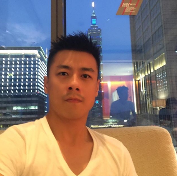 zhanglun的第一张照片--唐山相亲服务中心