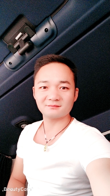 平凡的第一张照片--唐山相亲服务中心