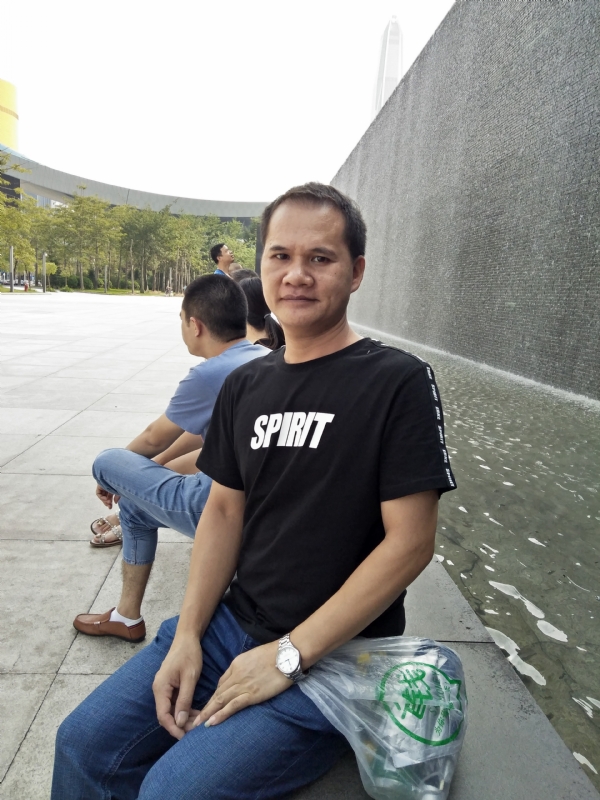 海明的第一张照片--唐山相亲服务中心