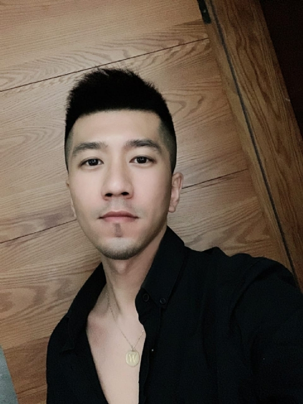 佳佳的第一张照片--唐山相亲服务中心