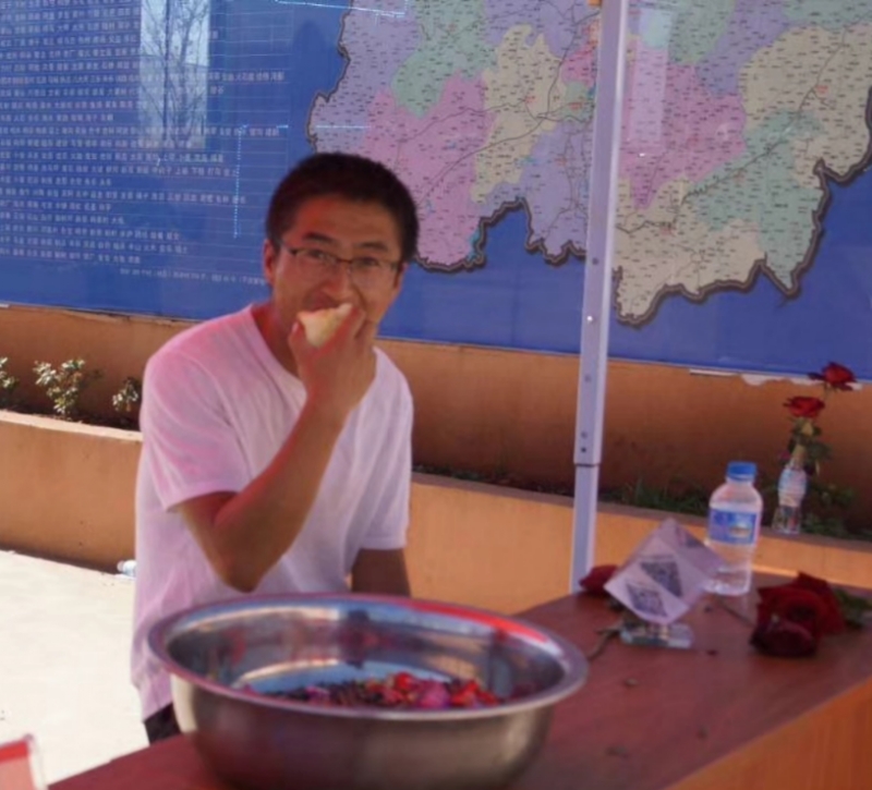 寻水的第一张照片--唐山相亲服务中心