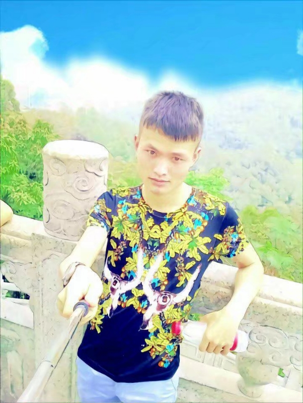 孤独王者元首的第一张照片--唐山相亲服务中心