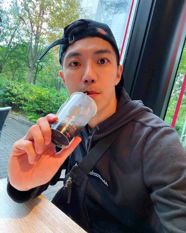 苏天奇的第一张照片--唐山相亲服务中心