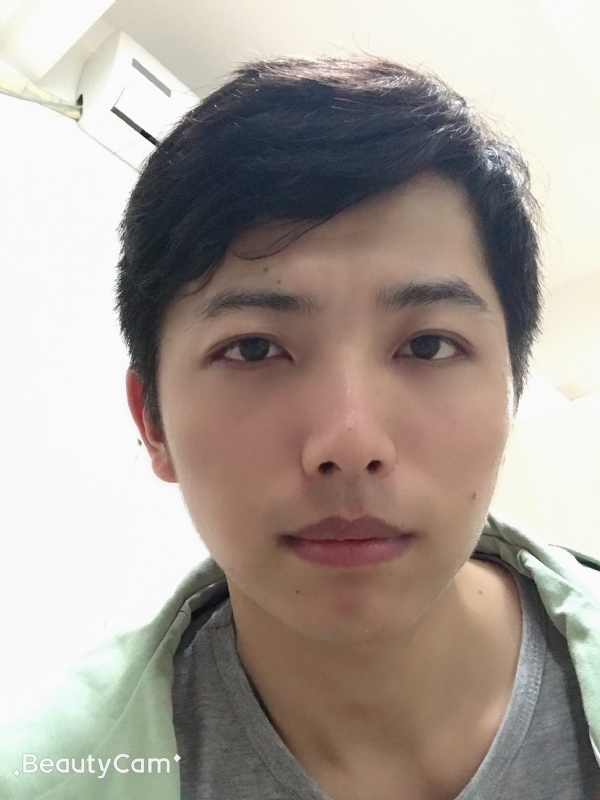 杨树的第一张照片--唐山相亲服务中心