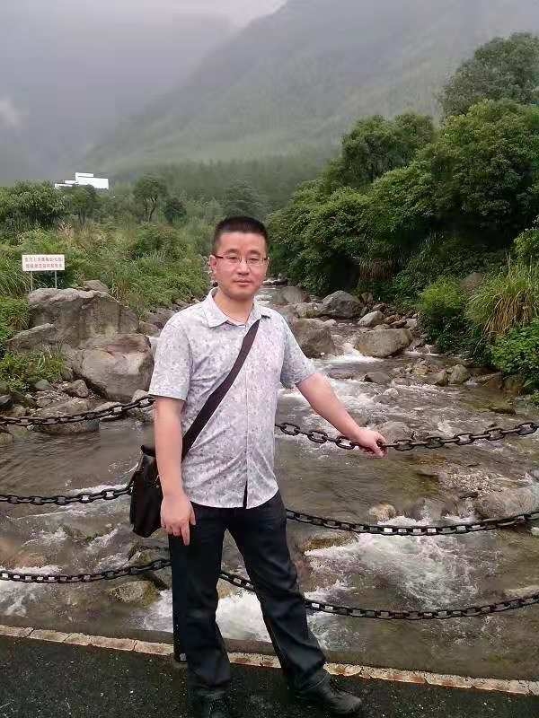 淡定牛魔王的第三张照片--唐山相亲服务中心