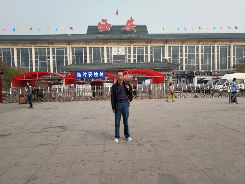 老陈的第一张照片--唐山相亲服务中心