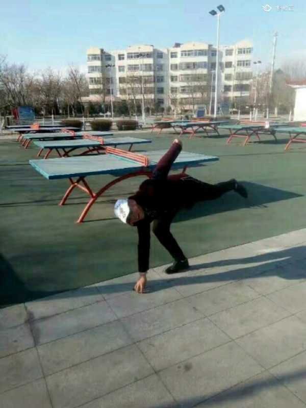 载正的第一张照片--唐山相亲服务中心