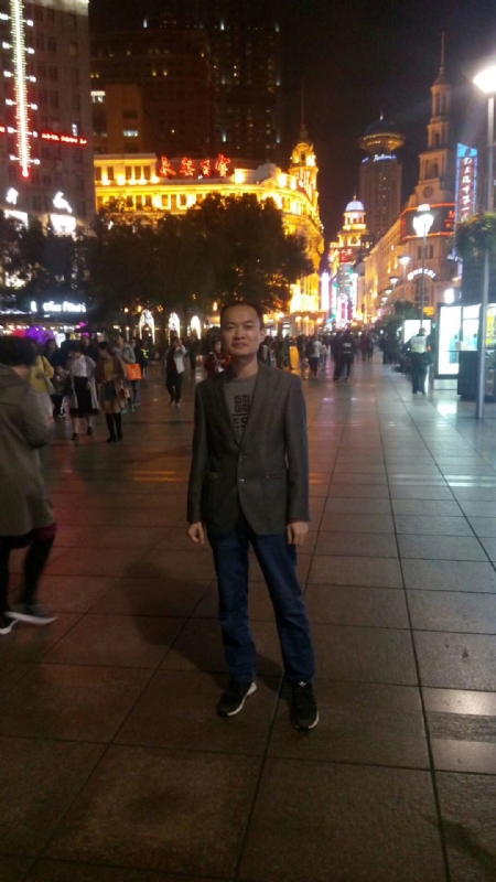 水池养鱼的第一张照片--唐山相亲服务中心