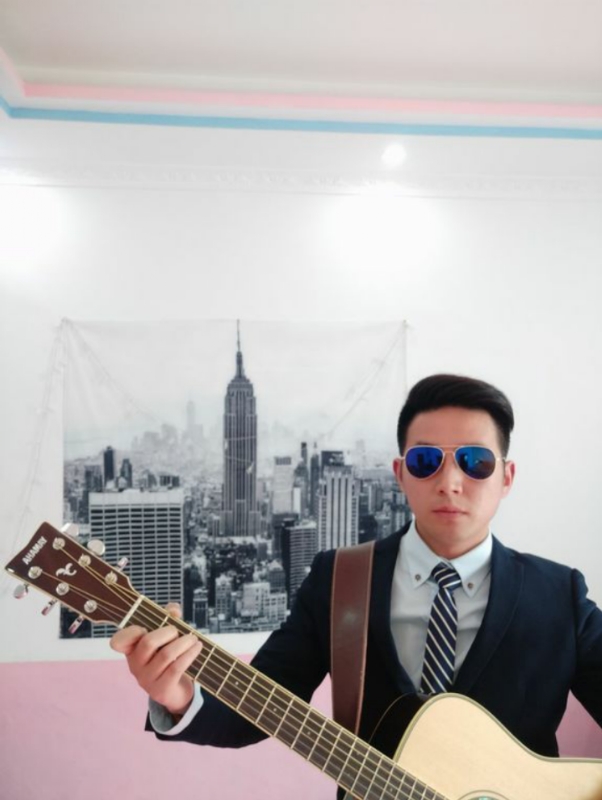 知心男友的第一张照片--唐山相亲服务中心