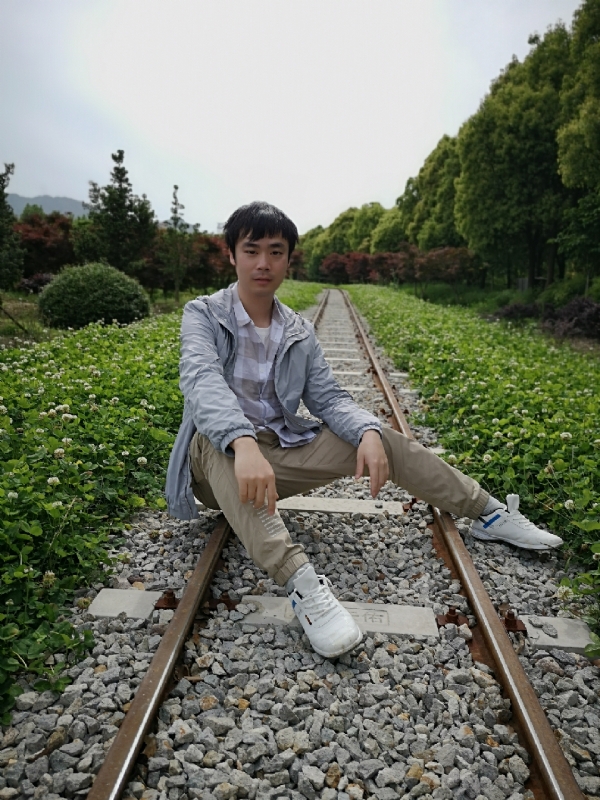 HCL的第一张照片--唐山相亲服务中心