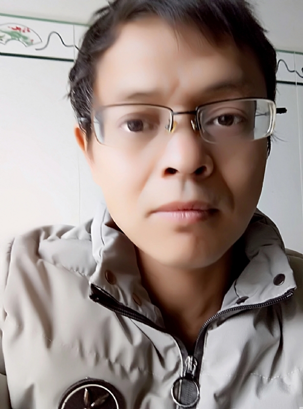 小吴的第一张照片--唐山相亲服务中心