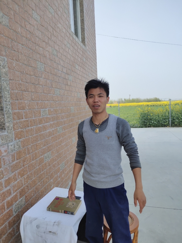 雷的第一张照片--唐山相亲服务中心