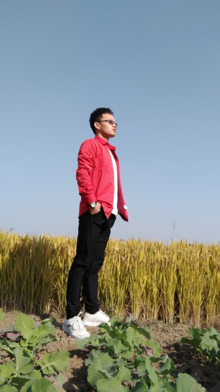 凡人的第一张照片--唐山相亲服务中心