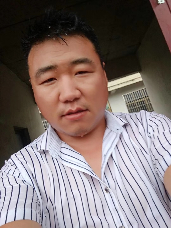 江湖中人的第一张照片--唐山相亲服务中心