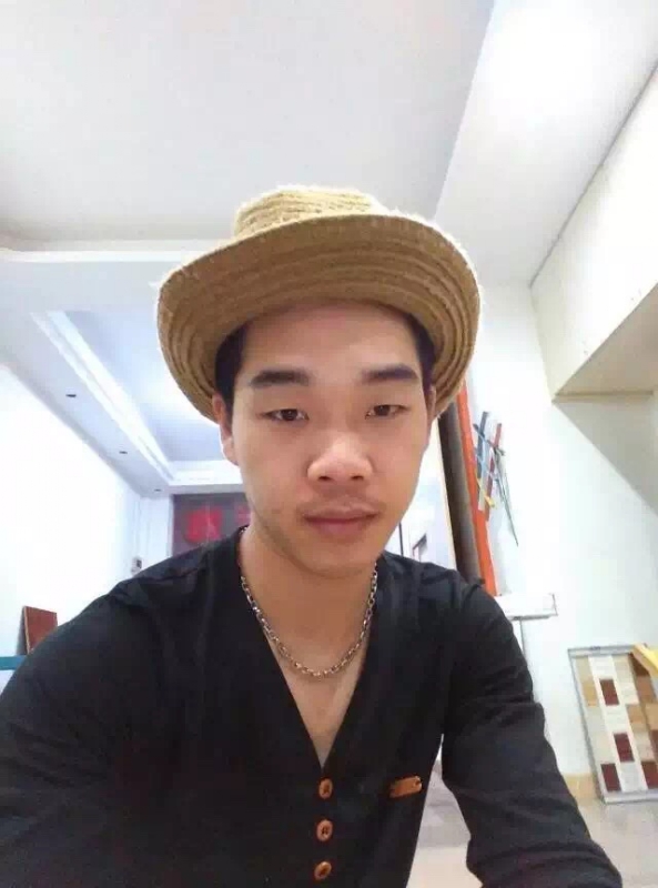 相知相伴的第一张照片--唐山相亲服务中心