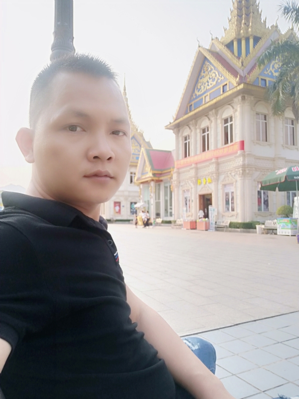 漂泊者的第一张照片--唐山相亲服务中心