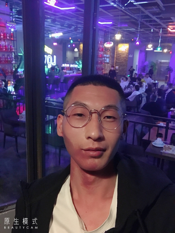 东北小伙的第一张照片--唐山相亲服务中心