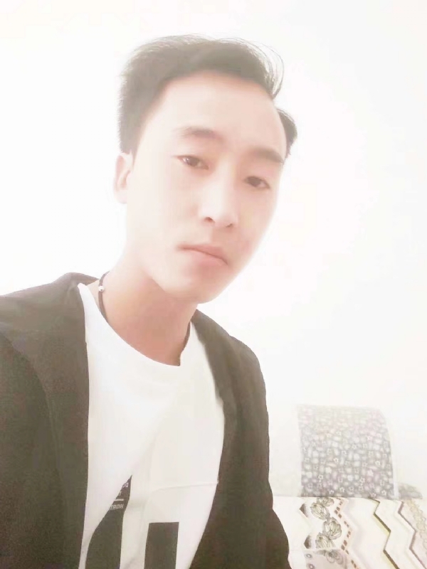 萧艺的第一张照片--唐山相亲服务中心