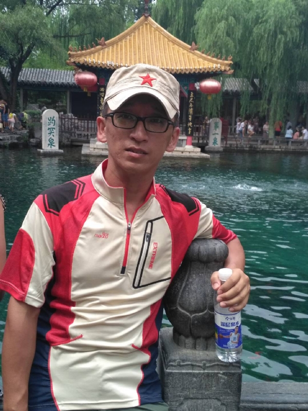 晓峰的第一张照片--唐山相亲服务中心