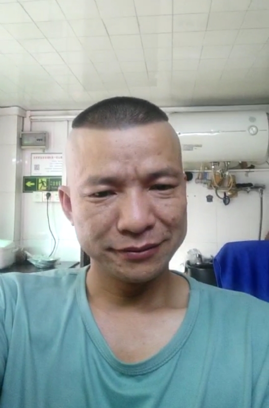 自创生涯的第一张照片--唐山相亲服务中心