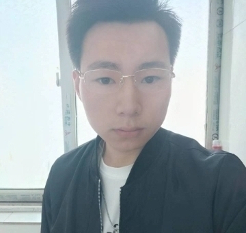 人在旅途的第一张照片--唐山相亲服务中心