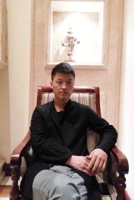 制片人杨亚林的第一张照片--唐山相亲服务中心