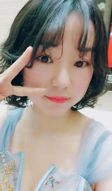 小c猫的第一张照片--唐山相亲服务中心