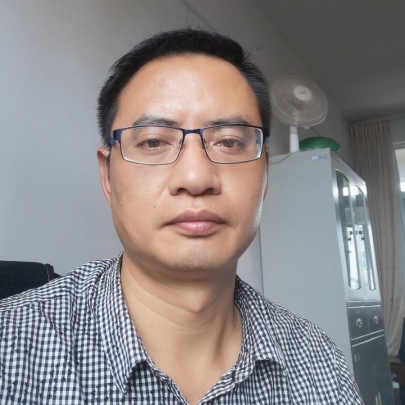 深情久伴的第一张照片--唐山相亲服务中心