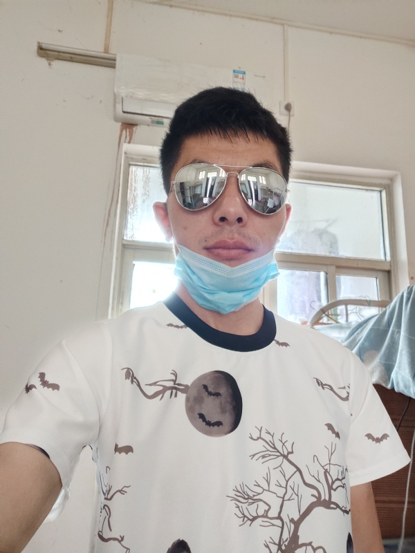 馨荣的第二张照片--唐山相亲服务中心