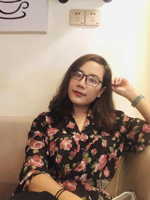 蝴蝶与蓝的第一张照片--唐山相亲服务中心