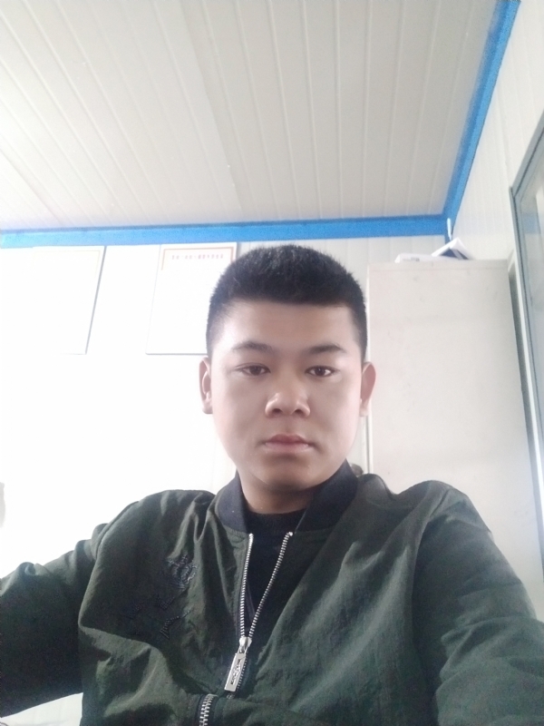 少校的第一张照片--唐山相亲服务中心