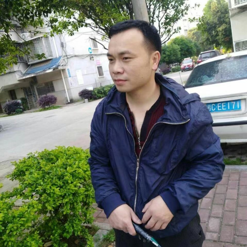 灰色足迹的第一张照片--唐山相亲服务中心