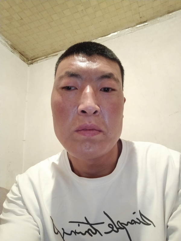 只为遇见你的第二张照片--唐山相亲服务中心