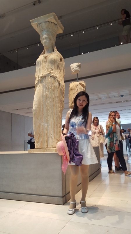 捻花微笑的第一张照片--唐山相亲服务中心