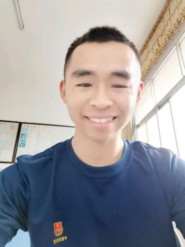 超超的第一张照片--唐山相亲服务中心