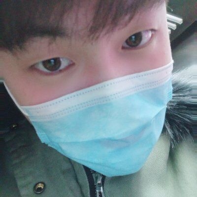 大学生的第一张照片--唐山相亲服务中心