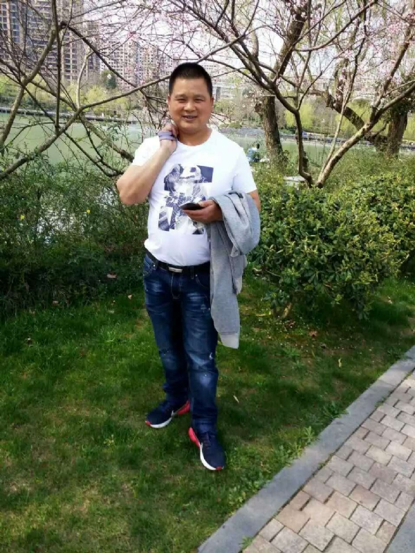 纯爷们的第二张照片--唐山相亲服务中心