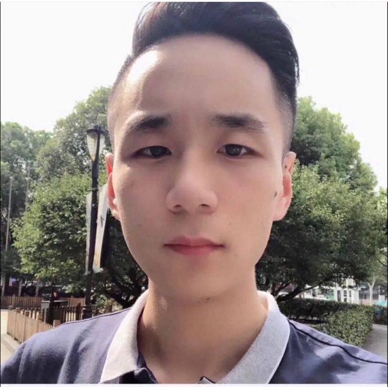 期待八月的雨的第一张照片--唐山相亲服务中心