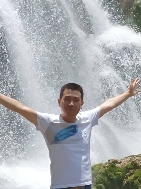 挪威森林的第二张照片--唐山相亲服务中心