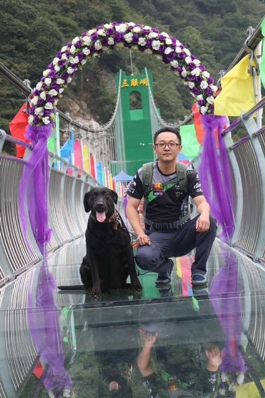 离人的第一张照片--唐山相亲服务中心