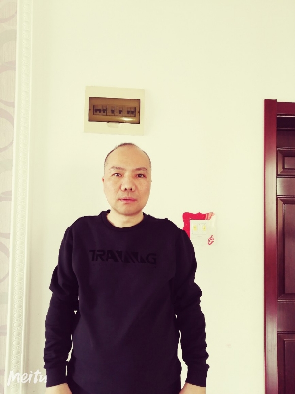 酒香四溢的第四张照片--唐山相亲服务中心