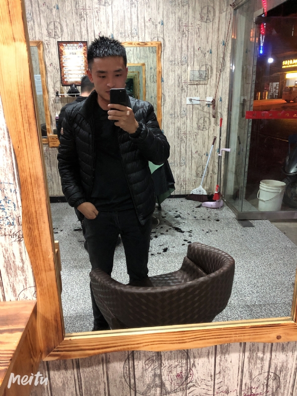 知足常乐的第三张照片--唐山相亲服务中心