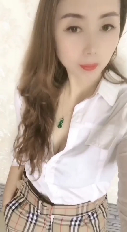 雨蝶的第一张照片--唐山相亲服务中心