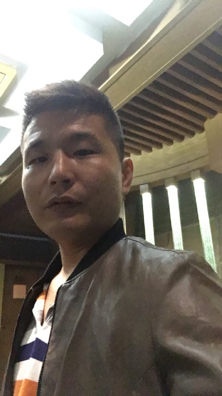 古月的第三张照片--唐山相亲服务中心